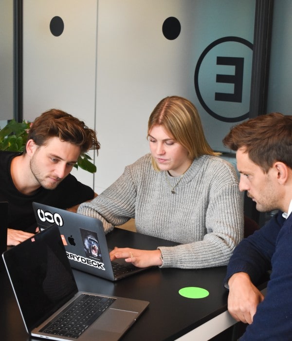 Learning Dutch and using the Dutch language in a meeting